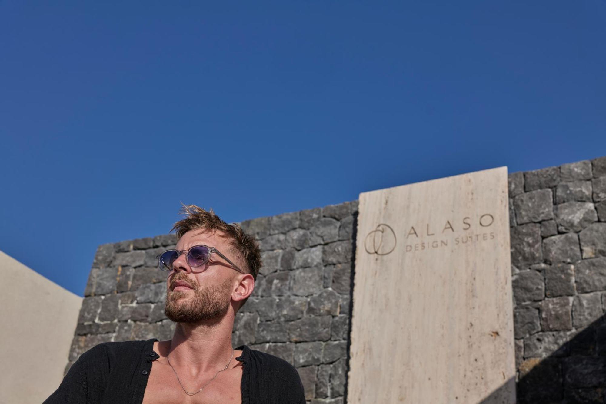 Alaso Design Suites Fira  Exteriér fotografie