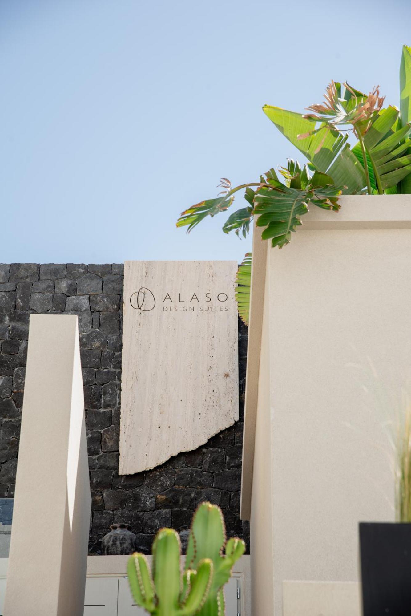 Alaso Design Suites Fira  Exteriér fotografie